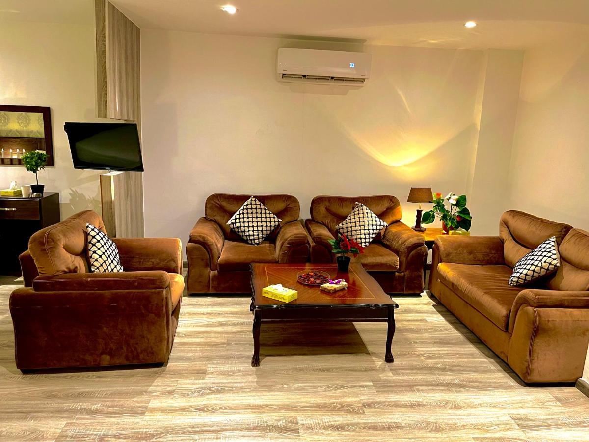 אירביד Al Joude Hotel מראה חיצוני תמונה
