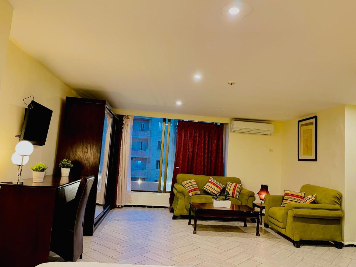 אירביד Al Joude Hotel מראה חיצוני תמונה