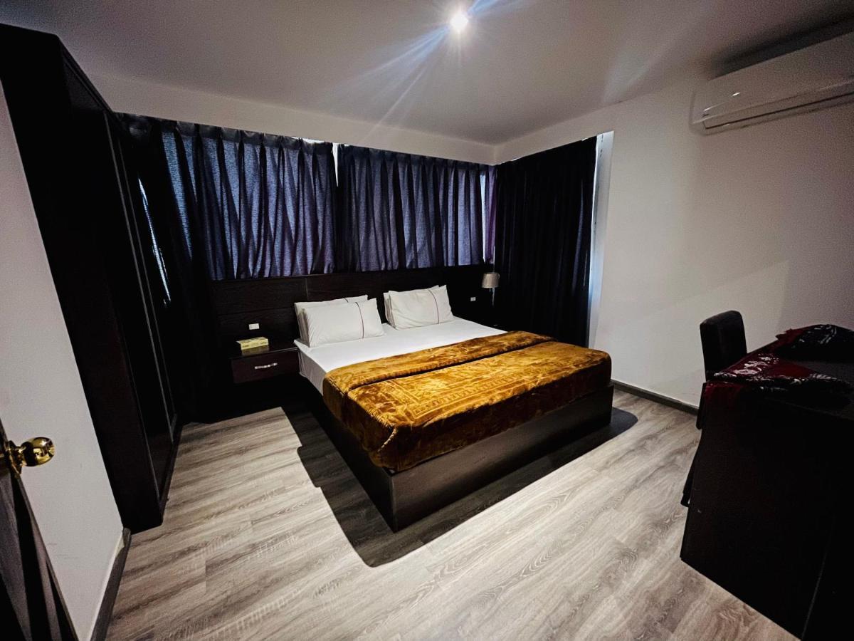 אירביד Al Joude Hotel מראה חיצוני תמונה